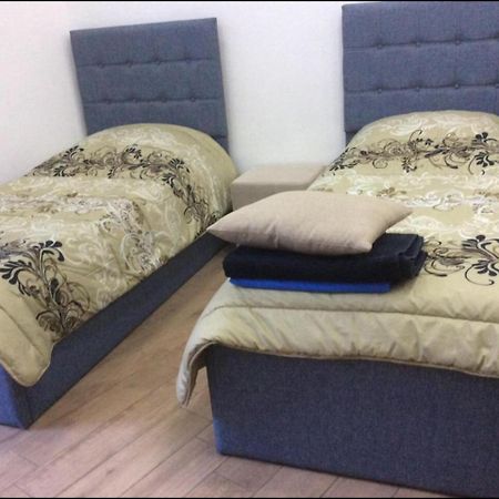 יירבאן Apartment 18 Saryan מראה חיצוני תמונה